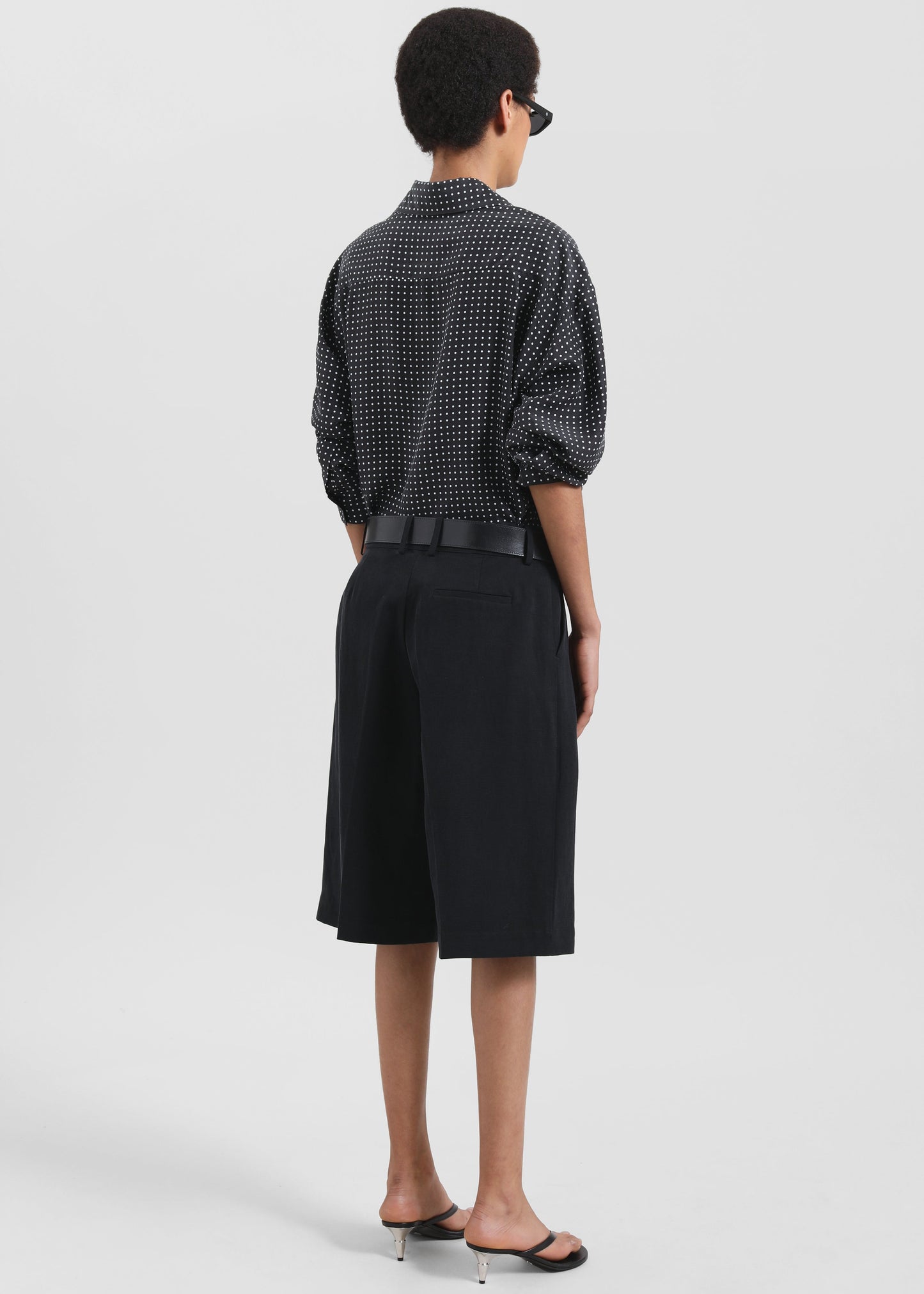 Bilbao Pleated Linen Bermuda Shorts - Black