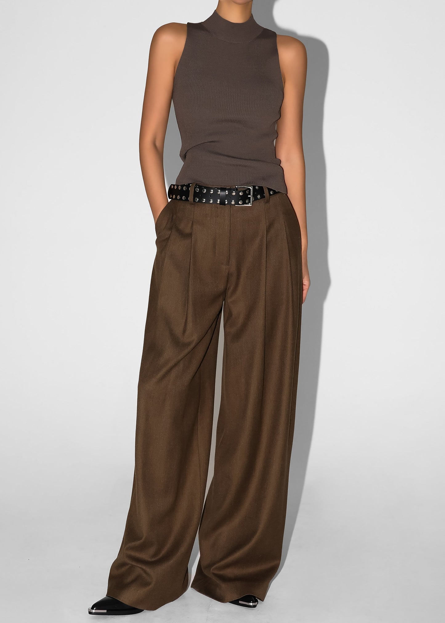 Halser Pintuck Trousers - Brown