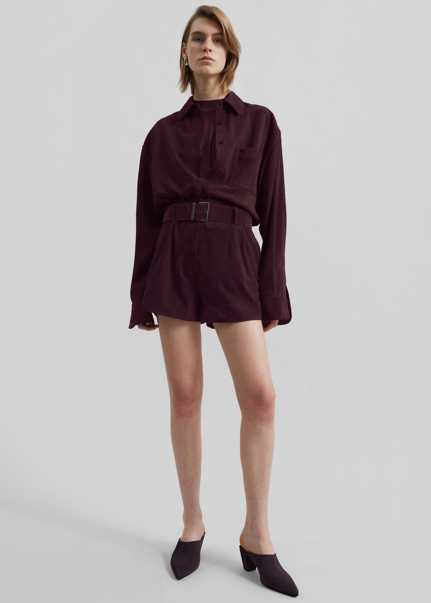 Lise Suede Shorts - Burgundy