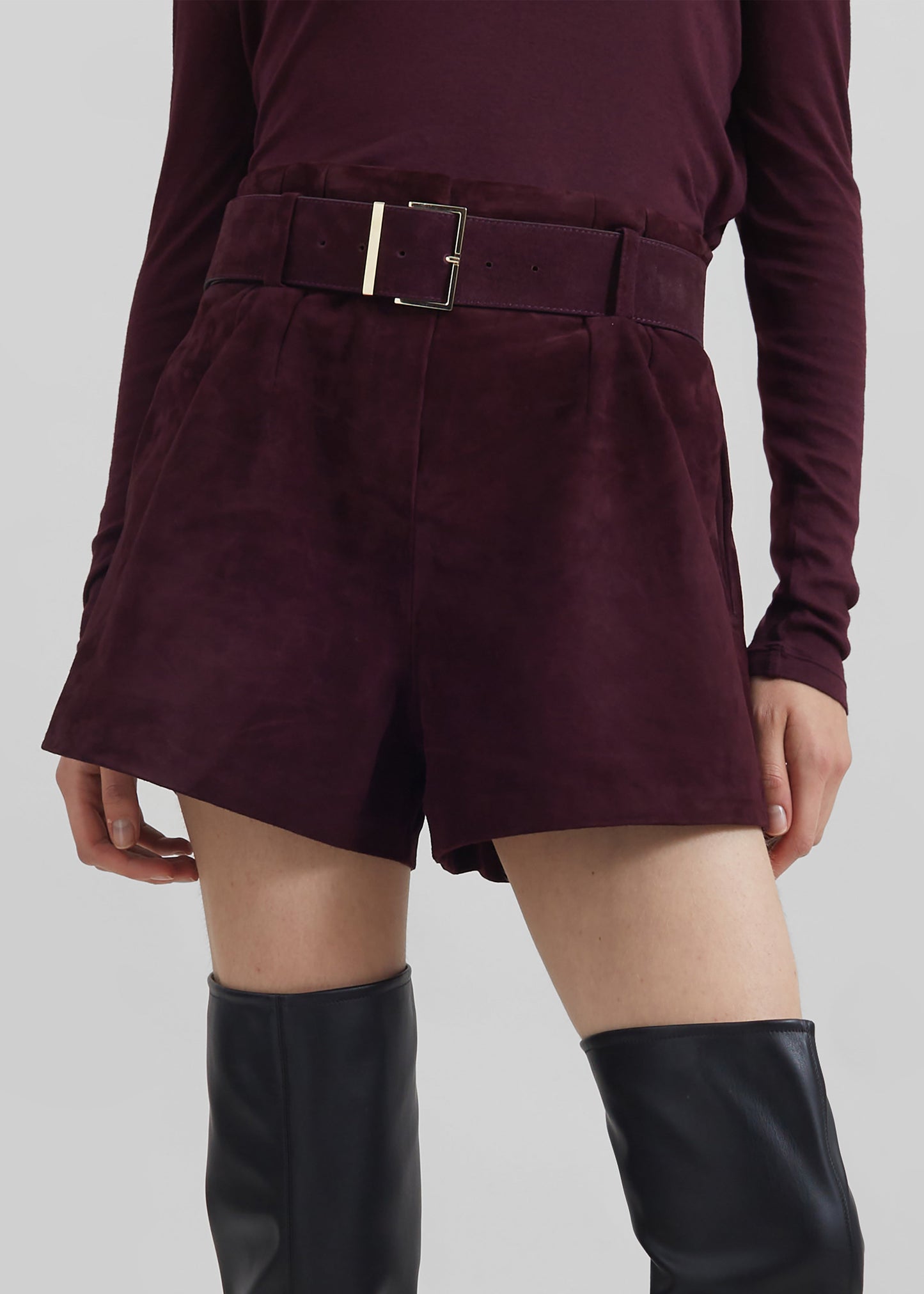 Lise Suede Shorts - Burgundy