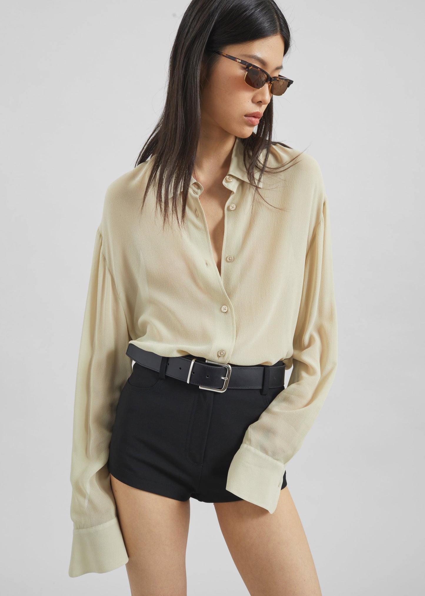 Loen Hot Pants - Black
