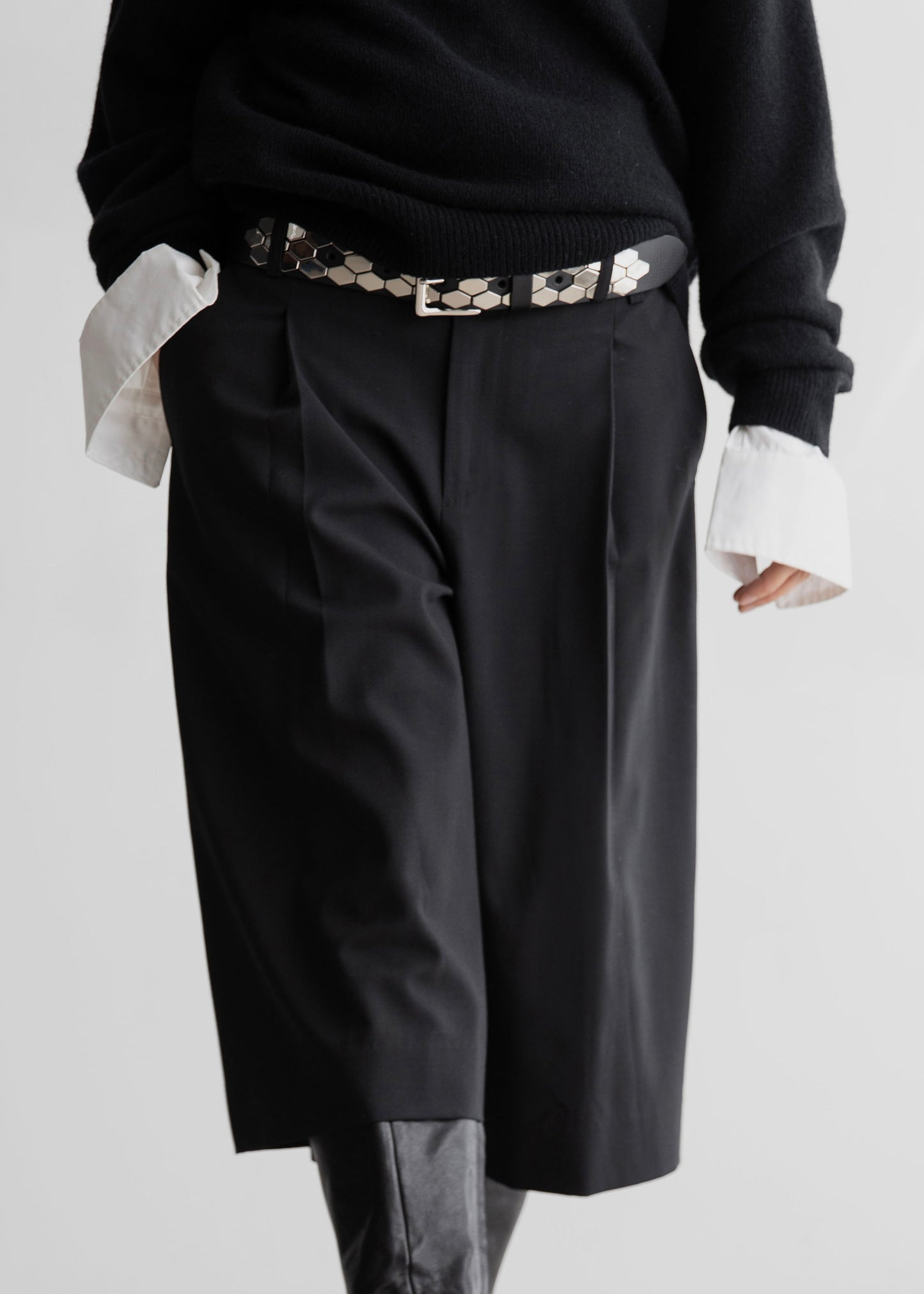 Meldert Bermuda Shorts - Black
