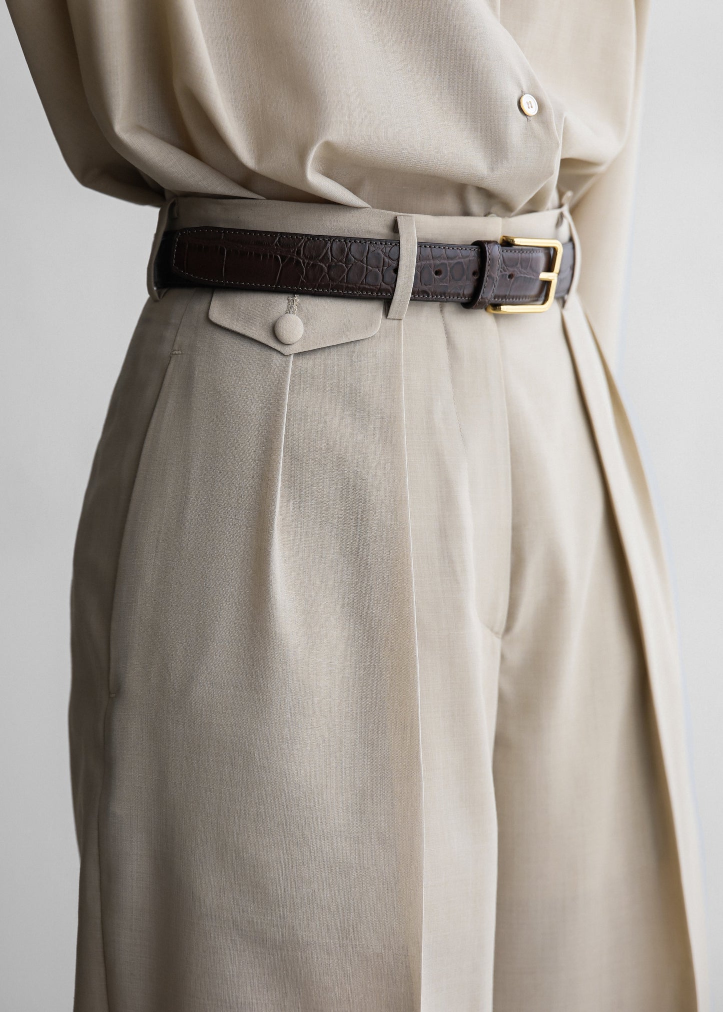 Meslay Sheer Pleated Trousers - Beige