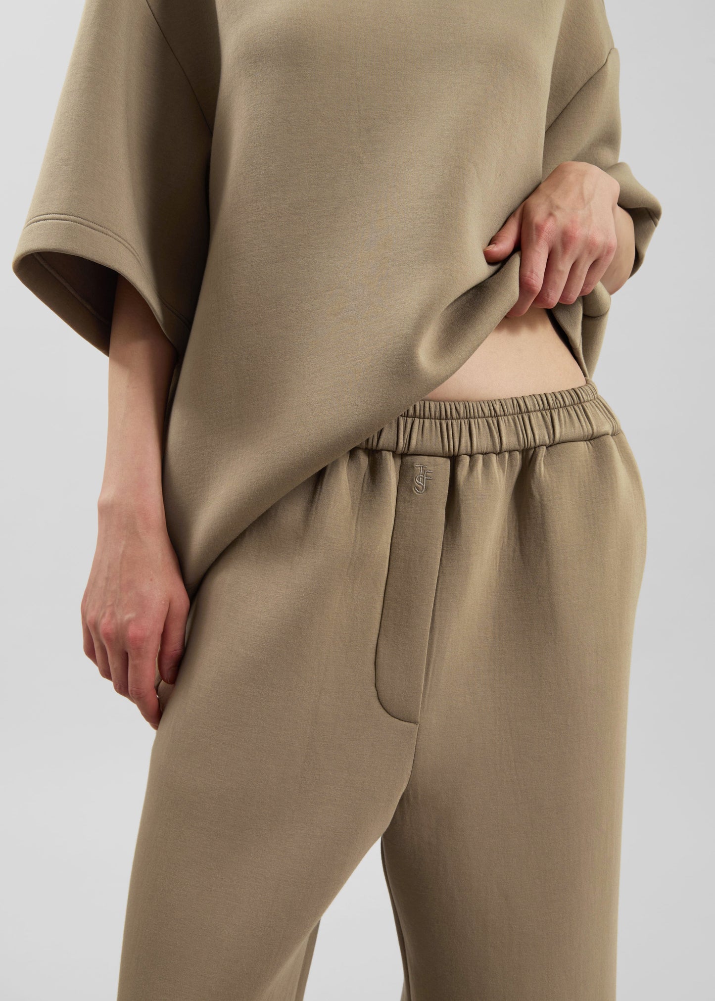 Mirca Neoprene Elastic Pants - Camel