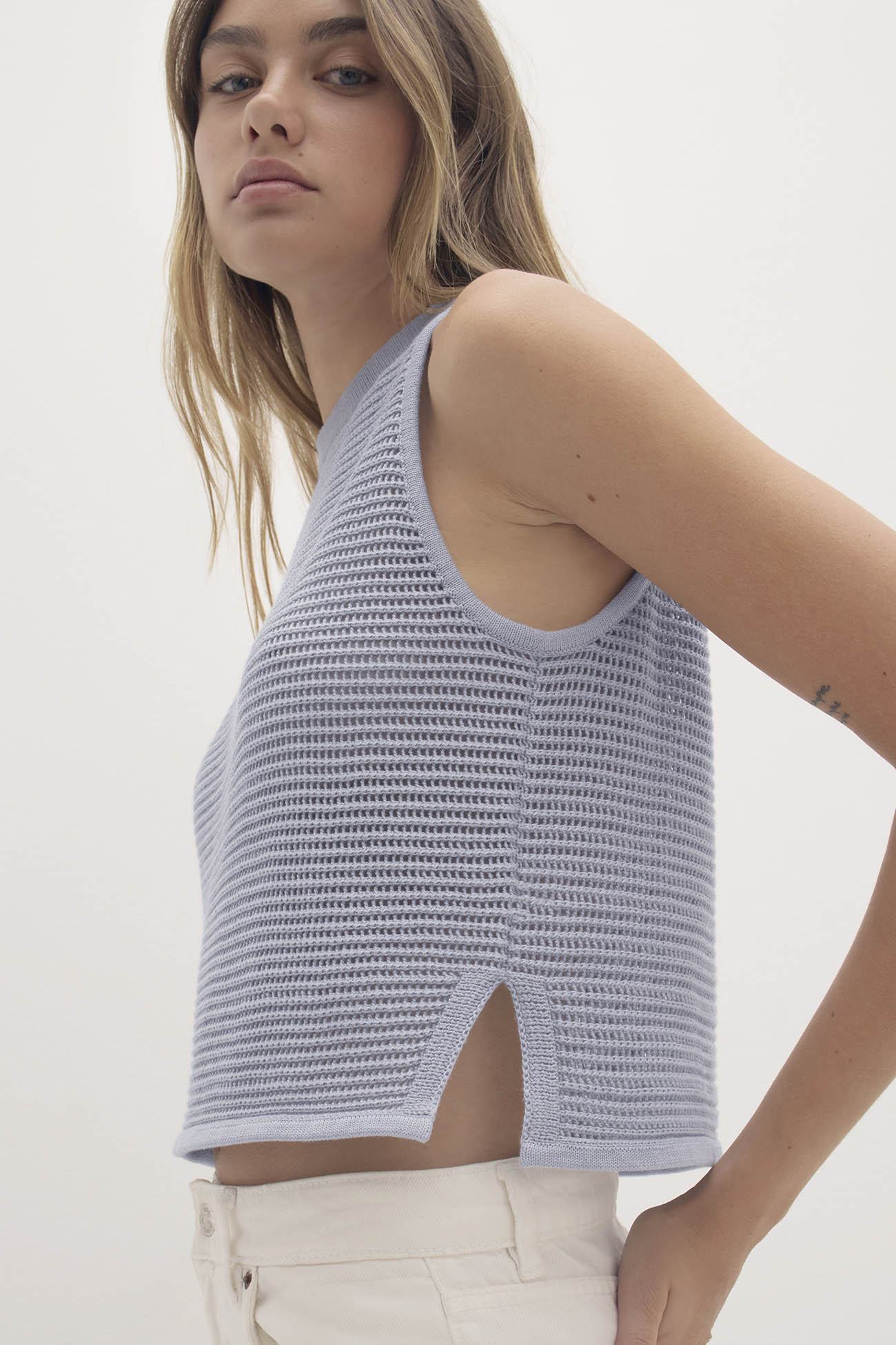 ESSENSE CREWNECK TANK