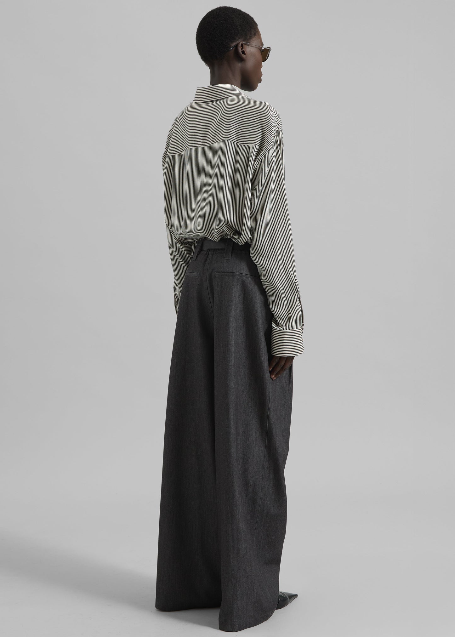 Nellore Pleated Denim Pants - Dark Grey Melange