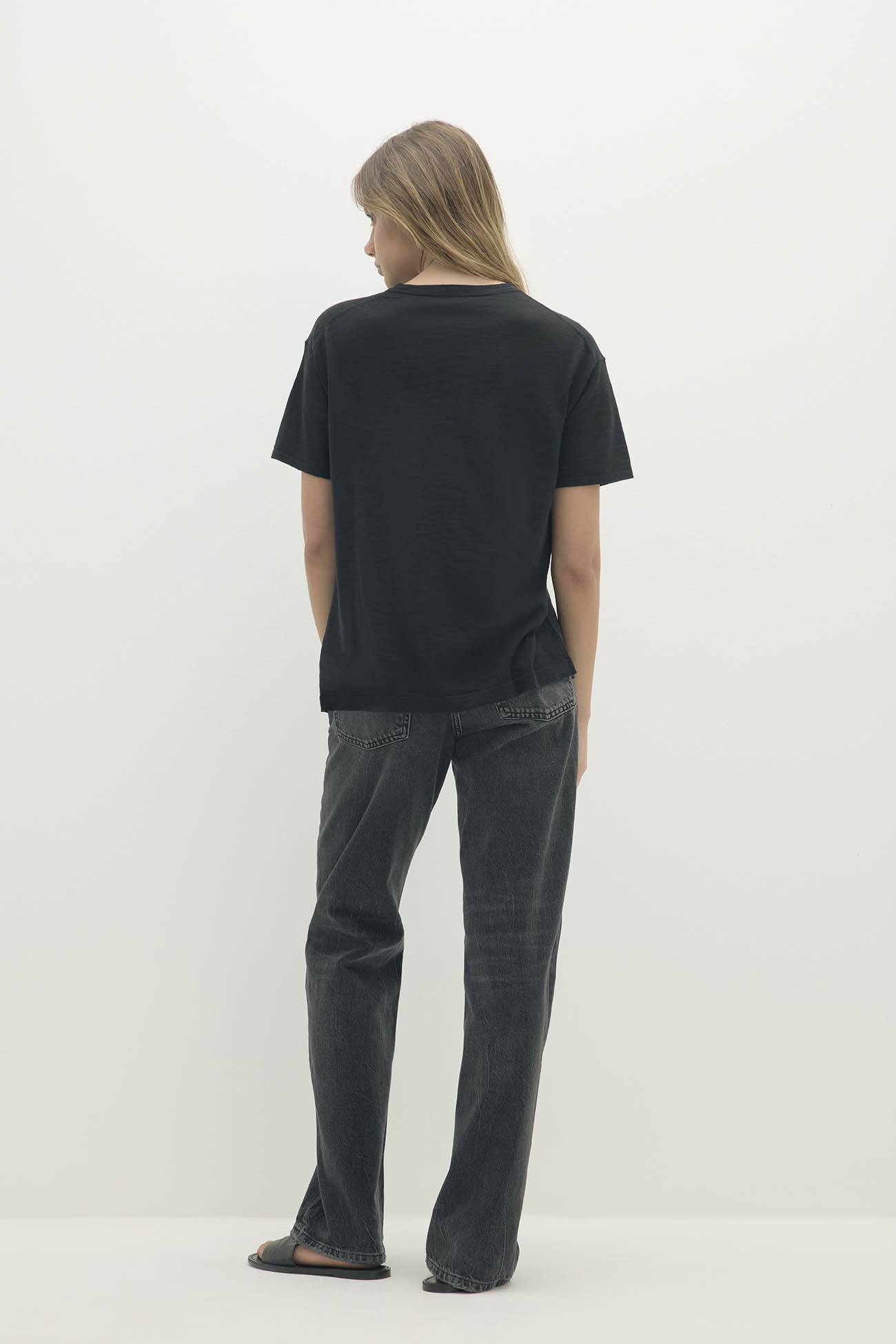STACI ORGANIC COTTON BOYFRIEND CREWNECK TEE