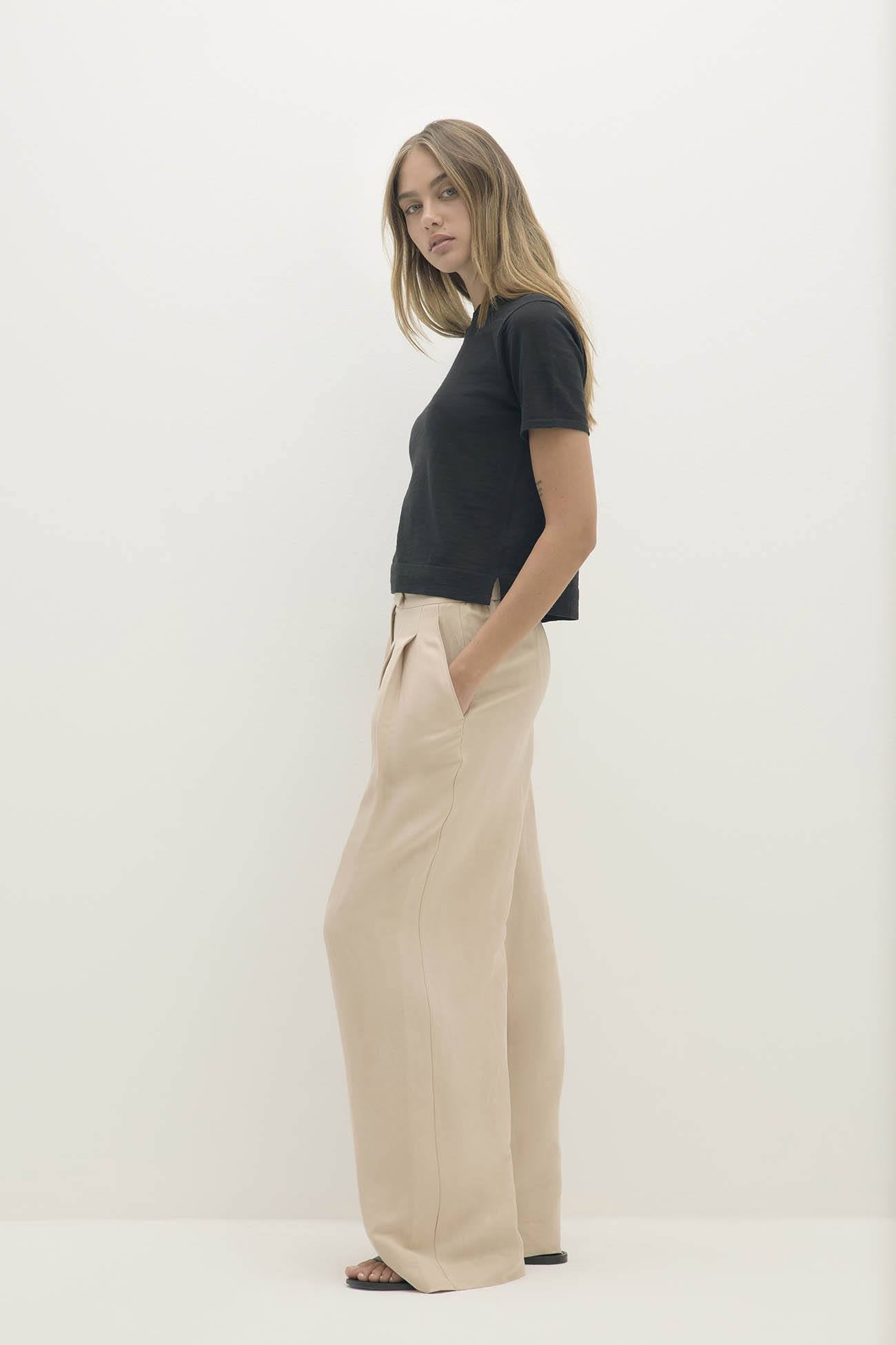 NELLA ORGANIC COTTON CREWNECK TEE