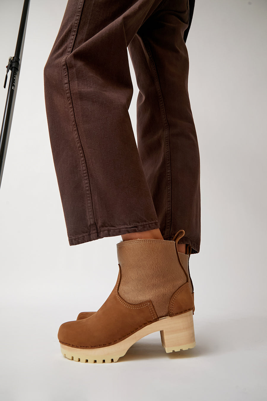 No.6 5" Pull On Shearling Clog Boot on Mid Tread in Honey Aviator on White Base