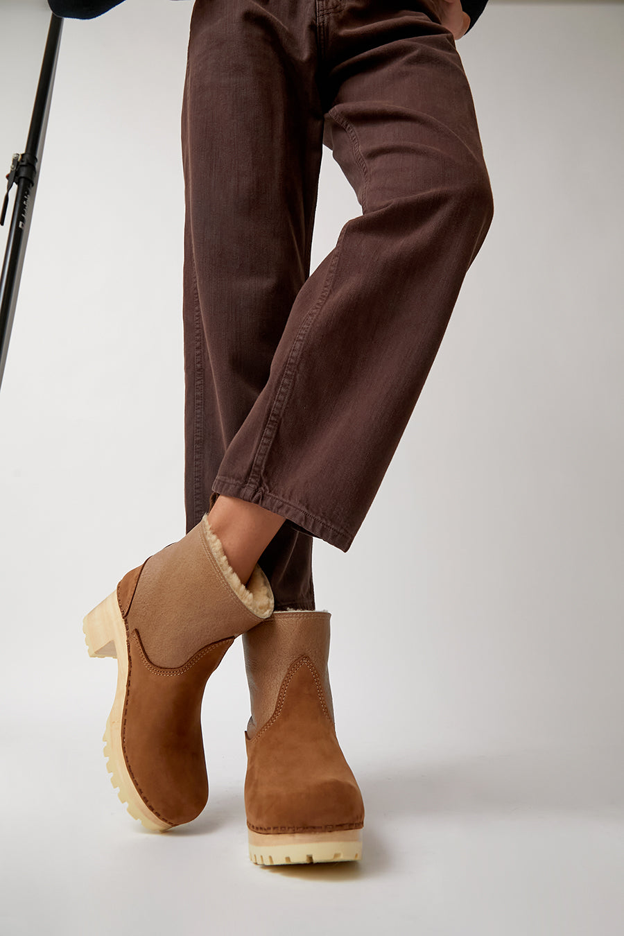No.6 5" Pull On Shearling Clog Boot on Mid Tread in Honey Aviator on White Base
