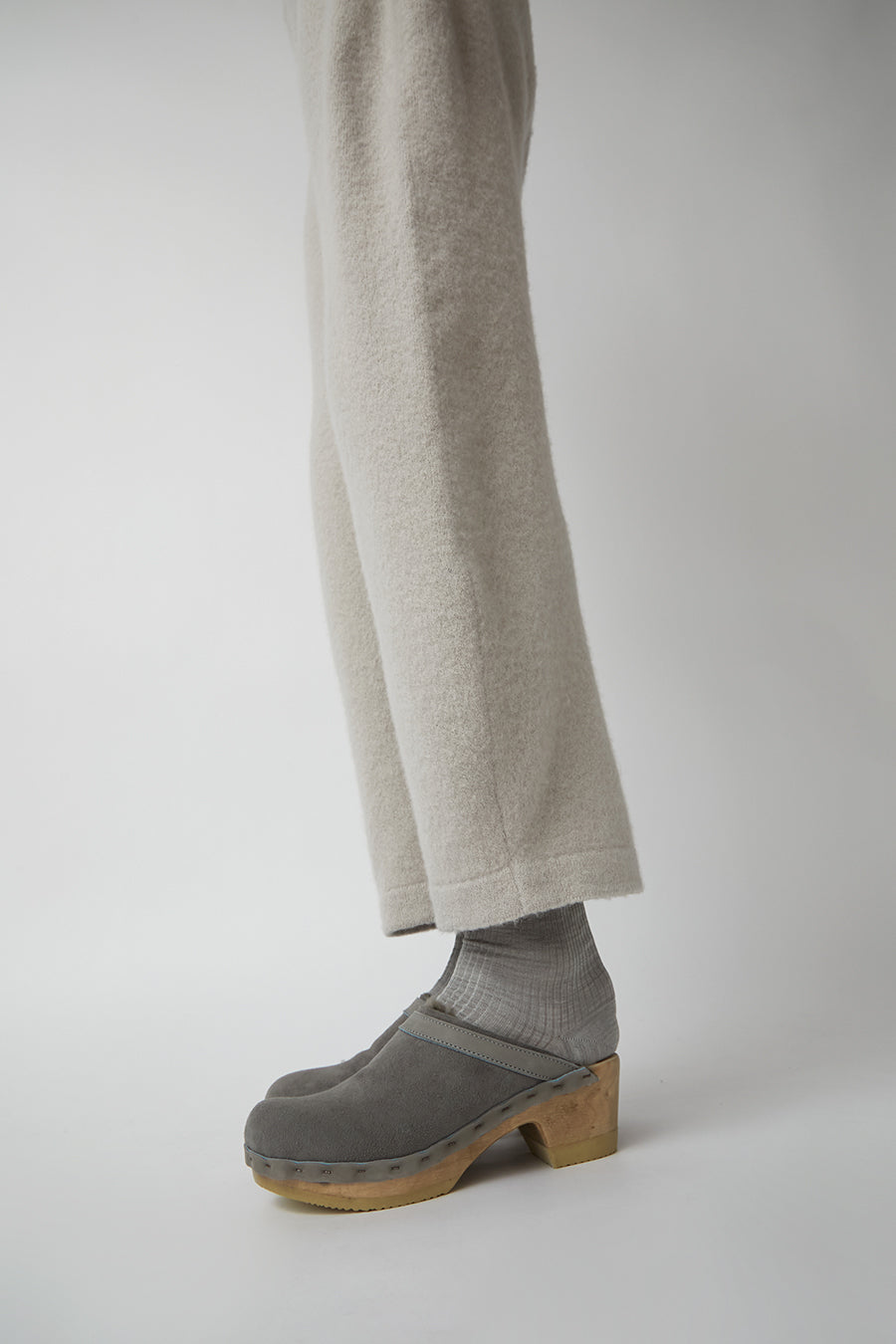 No.6 Dakota Shearling Clog on Mid Heel in Smoke Suede and Cloud
