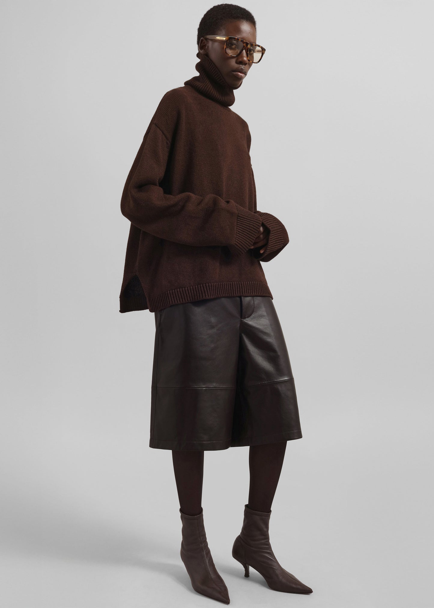 Olivia Leather Bermuda Shorts - Dark Brown