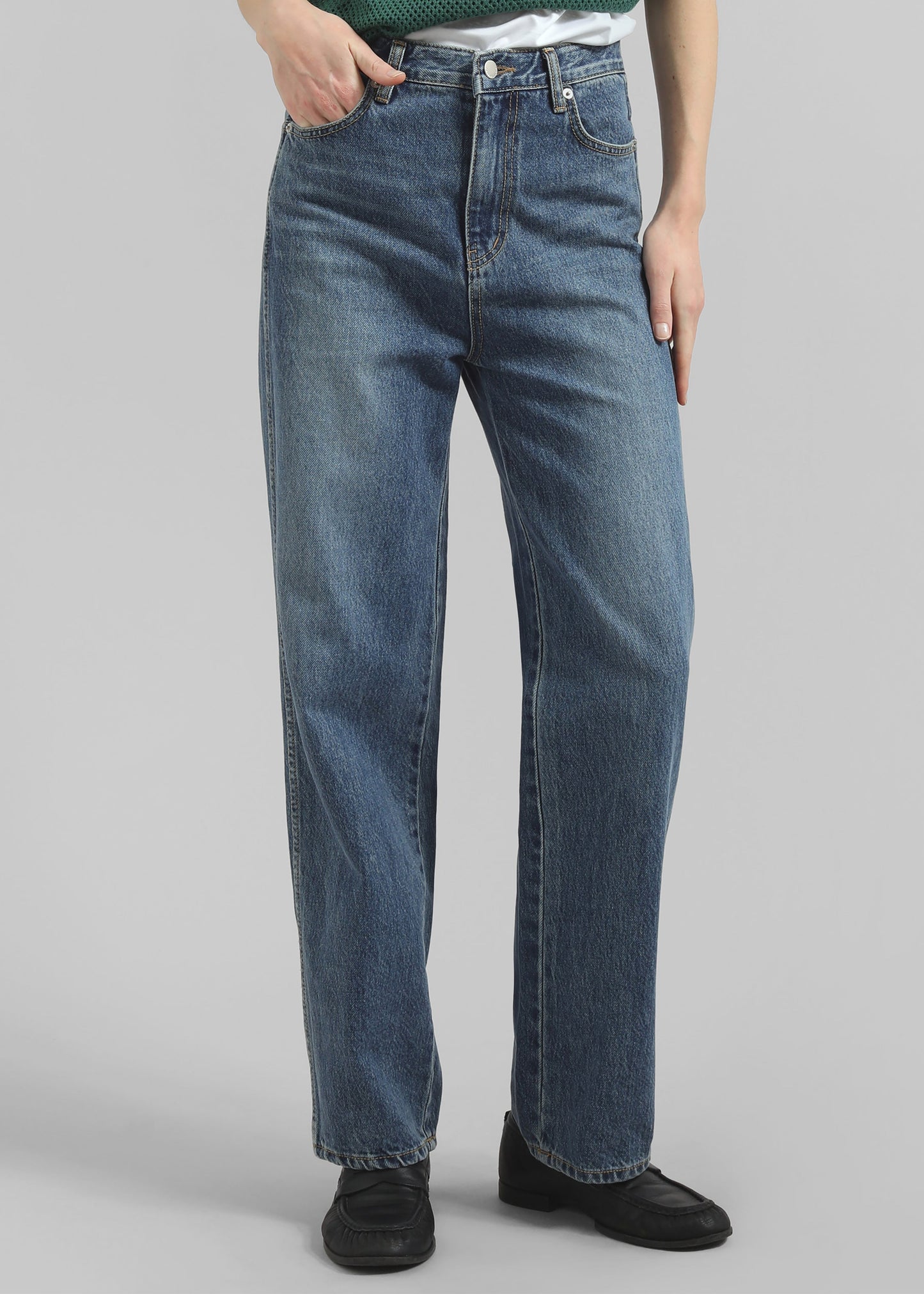 Rapla Straight Jeans - Medium Wash