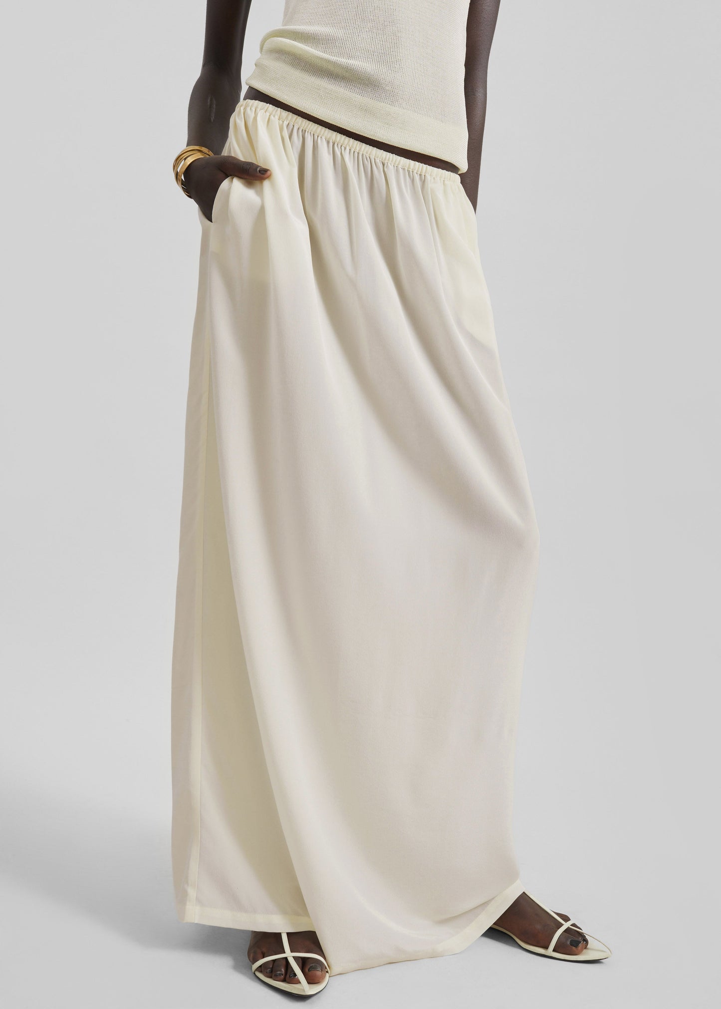Sibena Silk Maxi Skirt - Pale Yellow