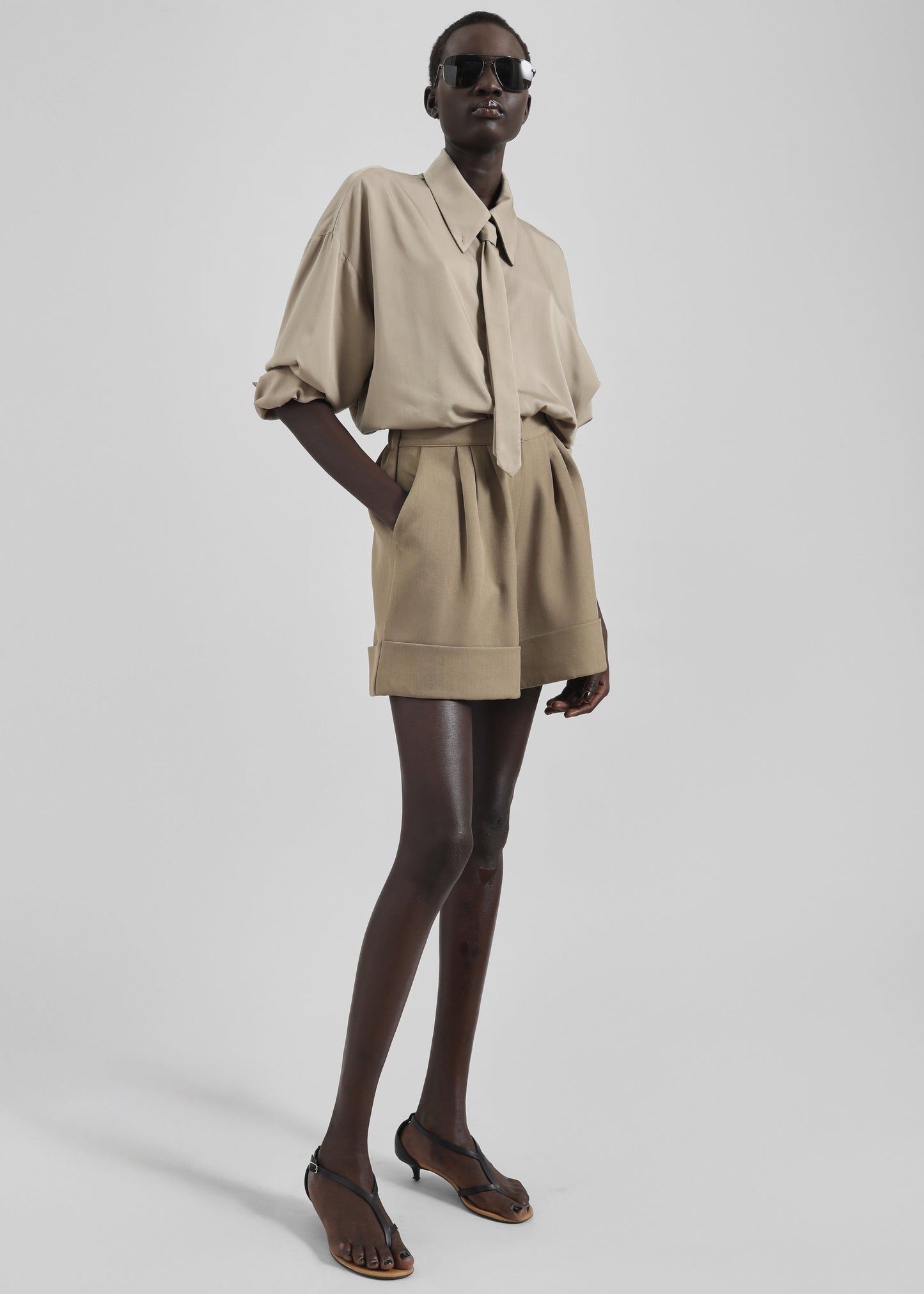 Tolmer Cuffed Shorts - Taupe Melange