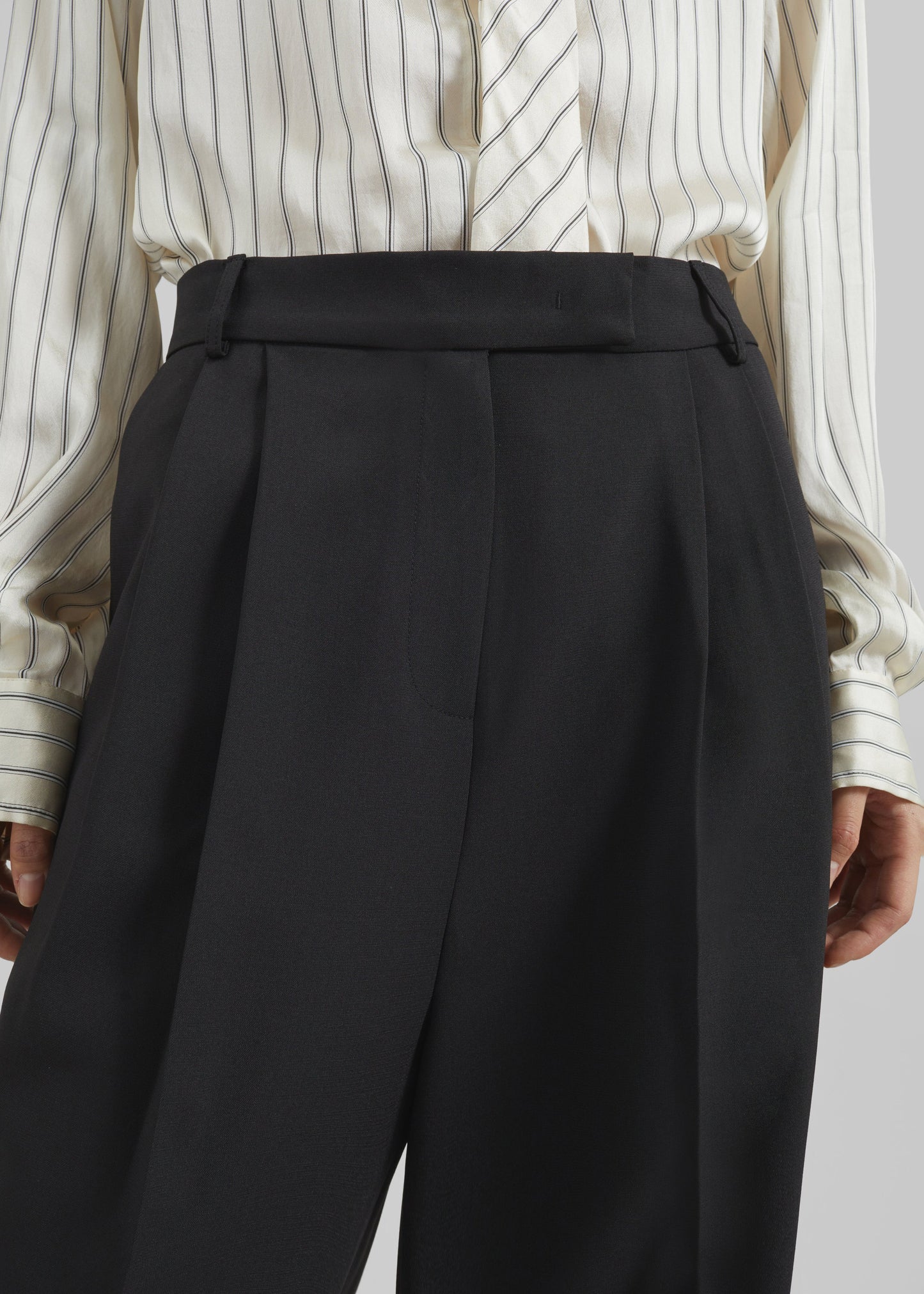 Bea Suit Pants - Black