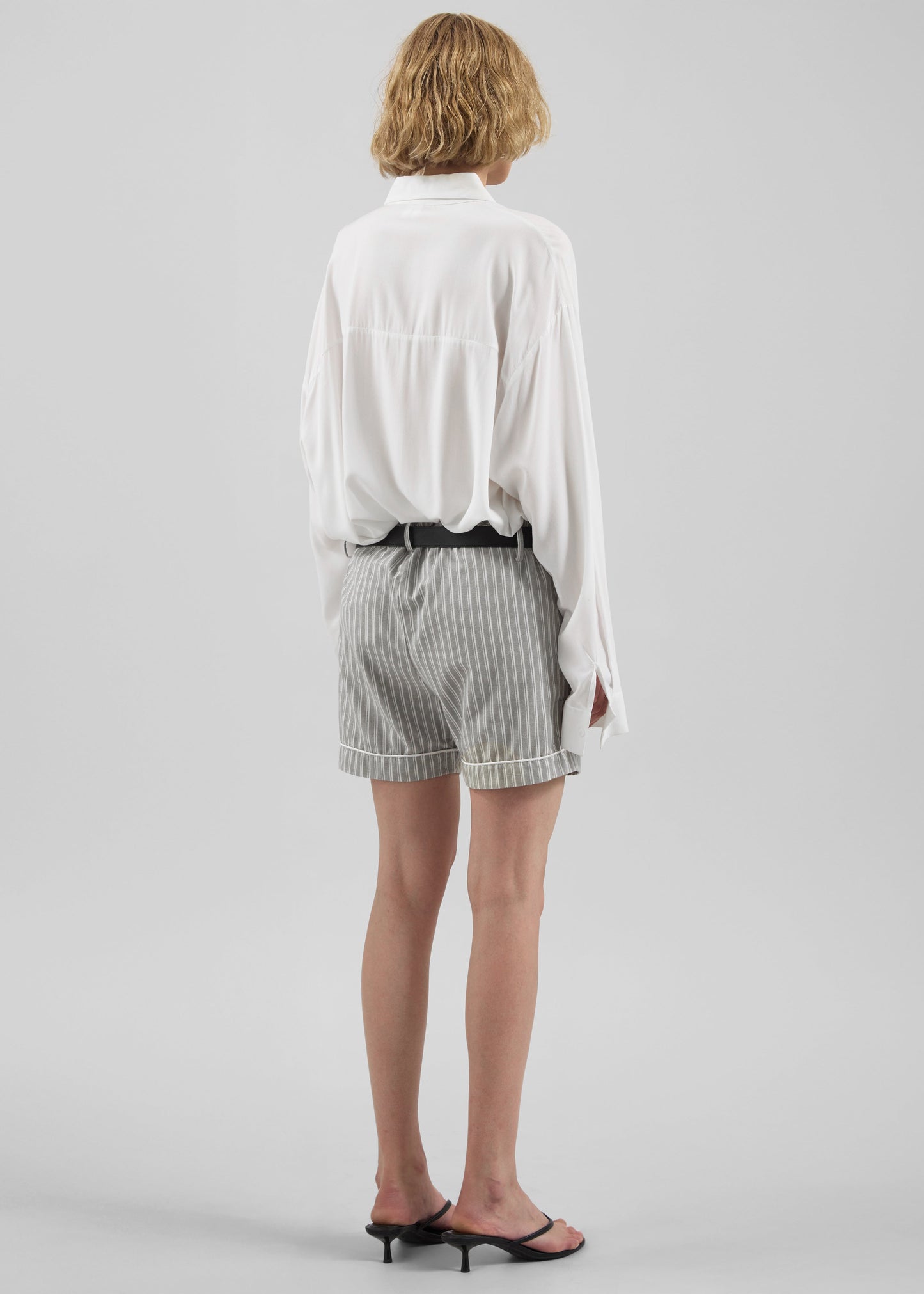 Bettter Essential Shorts - Cream