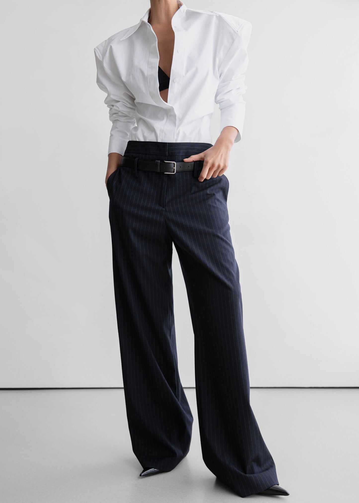Camlez Low Belt Loop Trousers - Navy Pinstripe