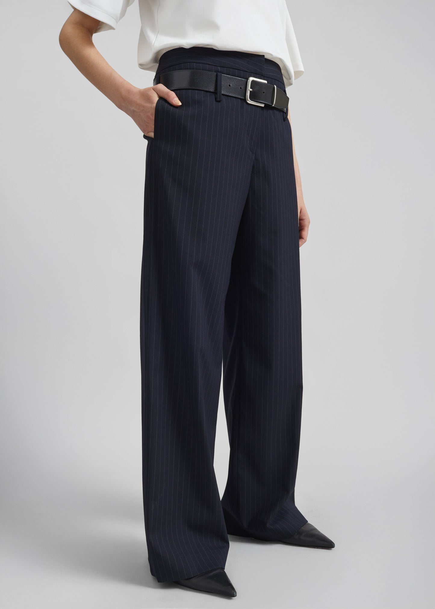 Camlez Low Belt Loop Trousers - Navy Pinstripe