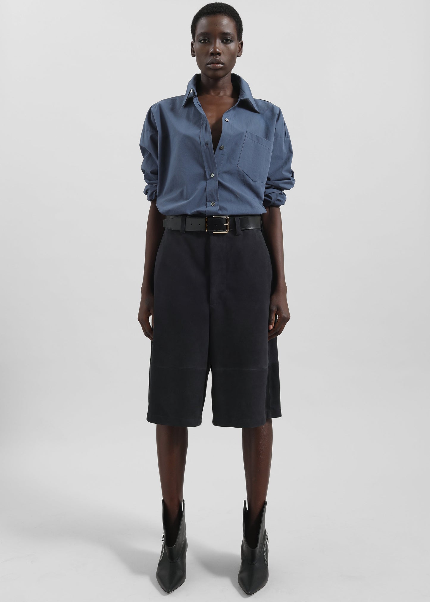Dartsel Suede Bermuda Shorts - Navy