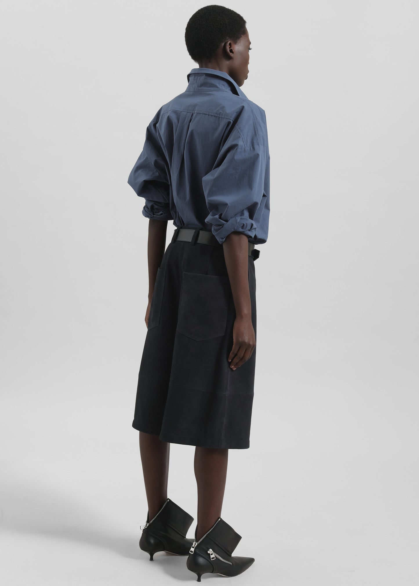 Dartsel Suede Bermuda Shorts - Navy