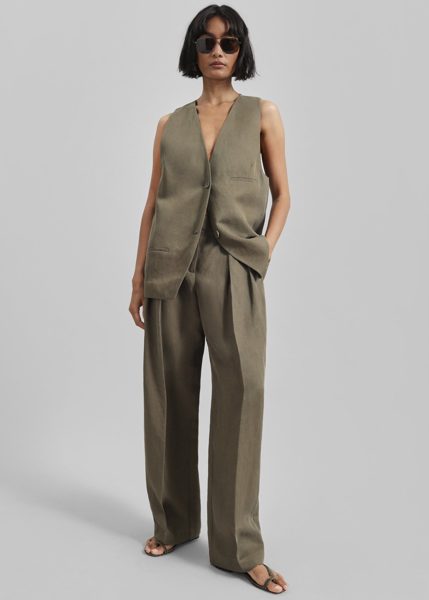 Daytona Pleated Linen Trousers - Khaki