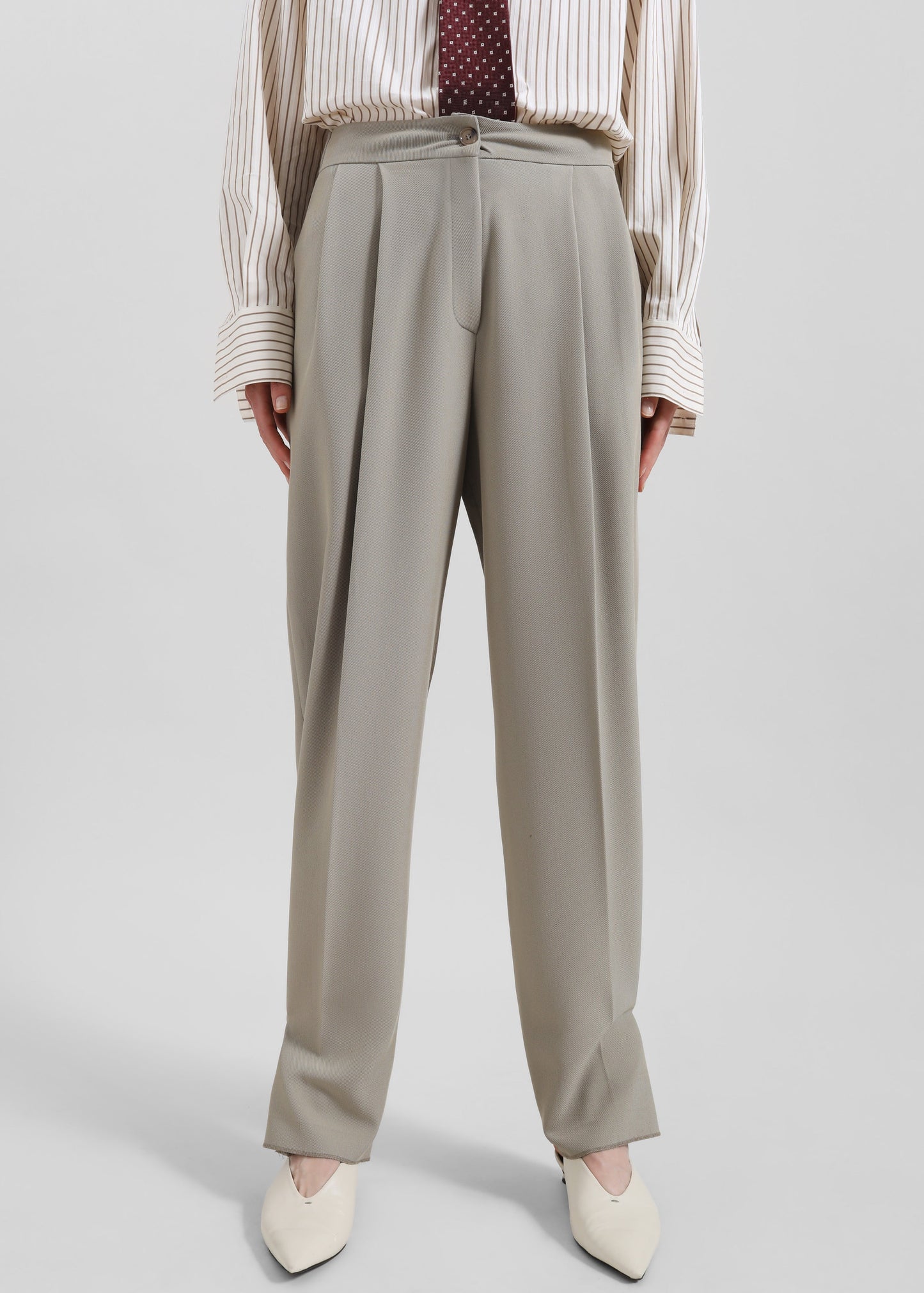 Dina Pleated Trousers - Light Taupe