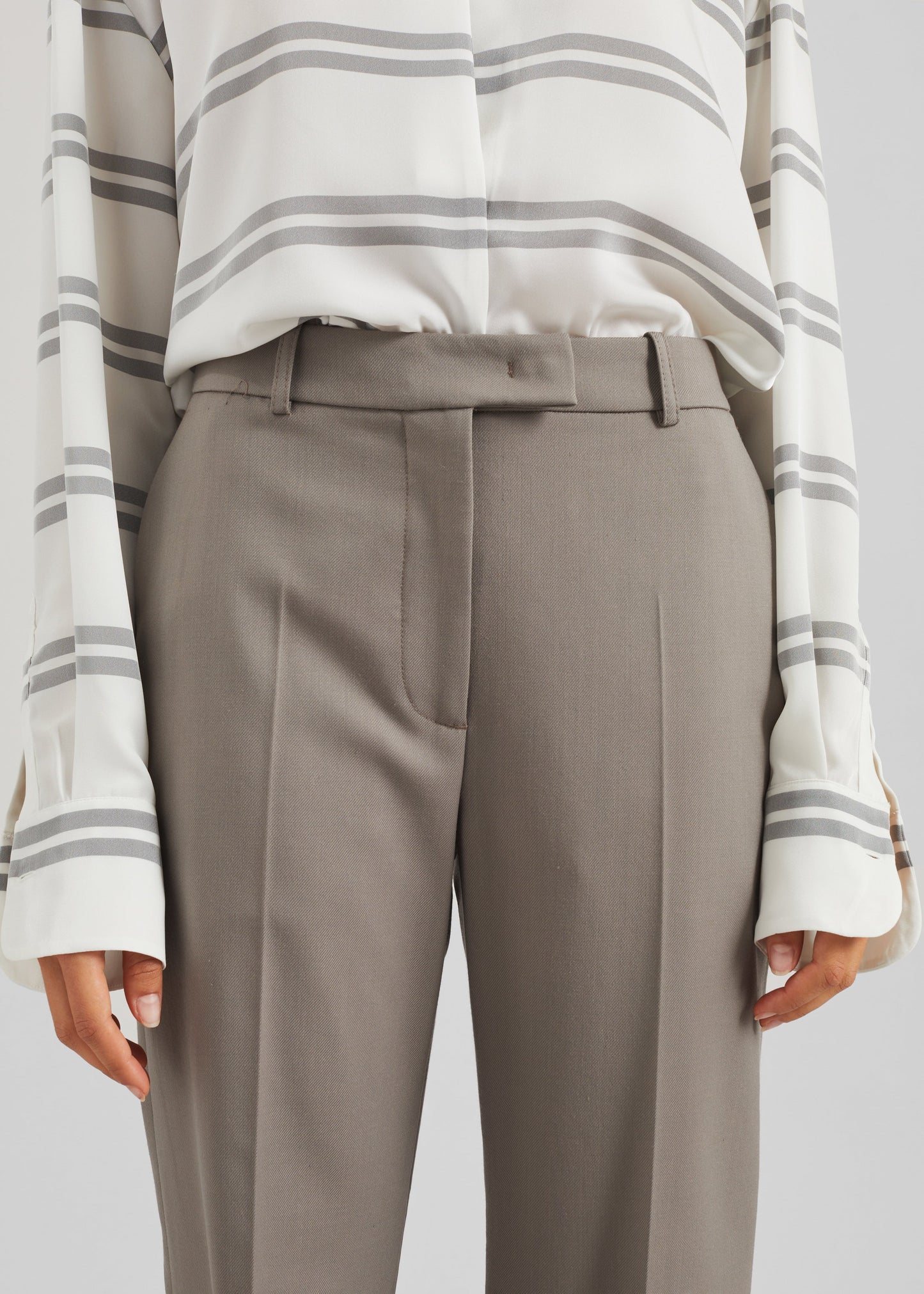 Lenora Straight Trousers - Taupe