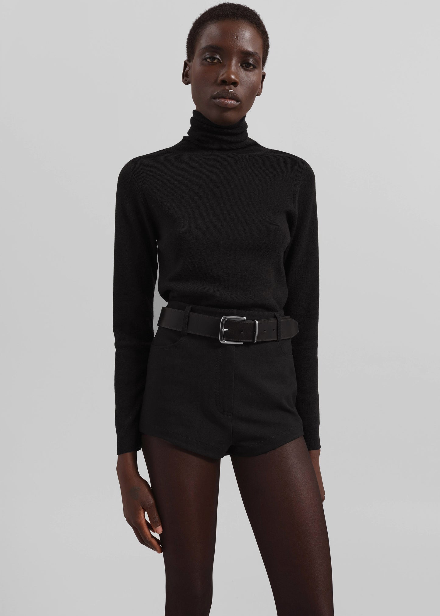 Loen Hot Pants - Black