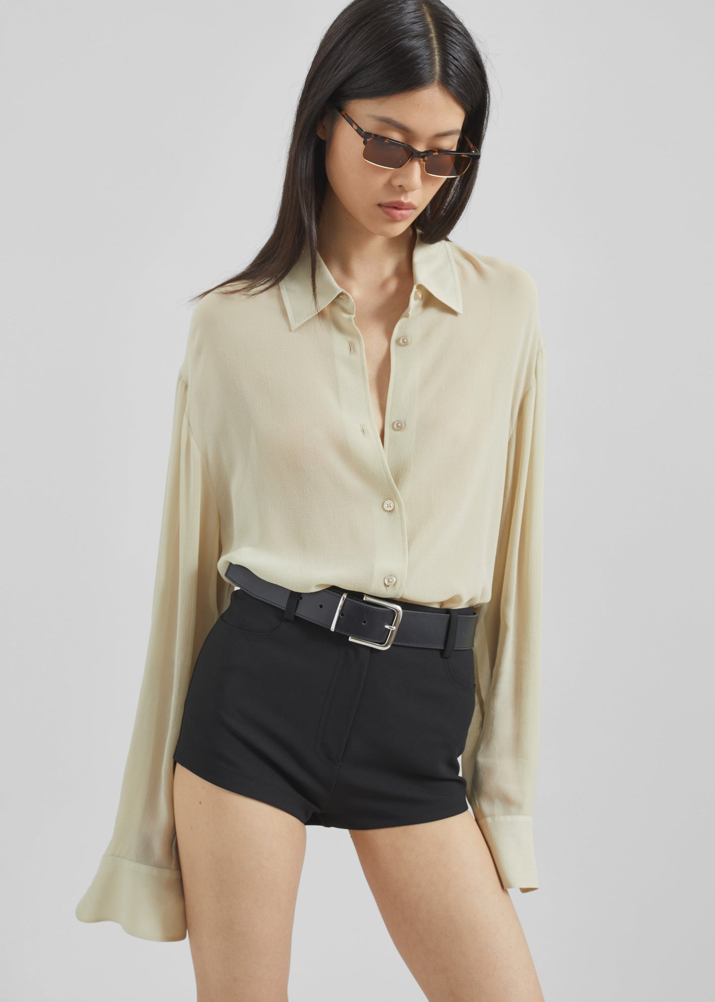 Loen Hot Pants - Black