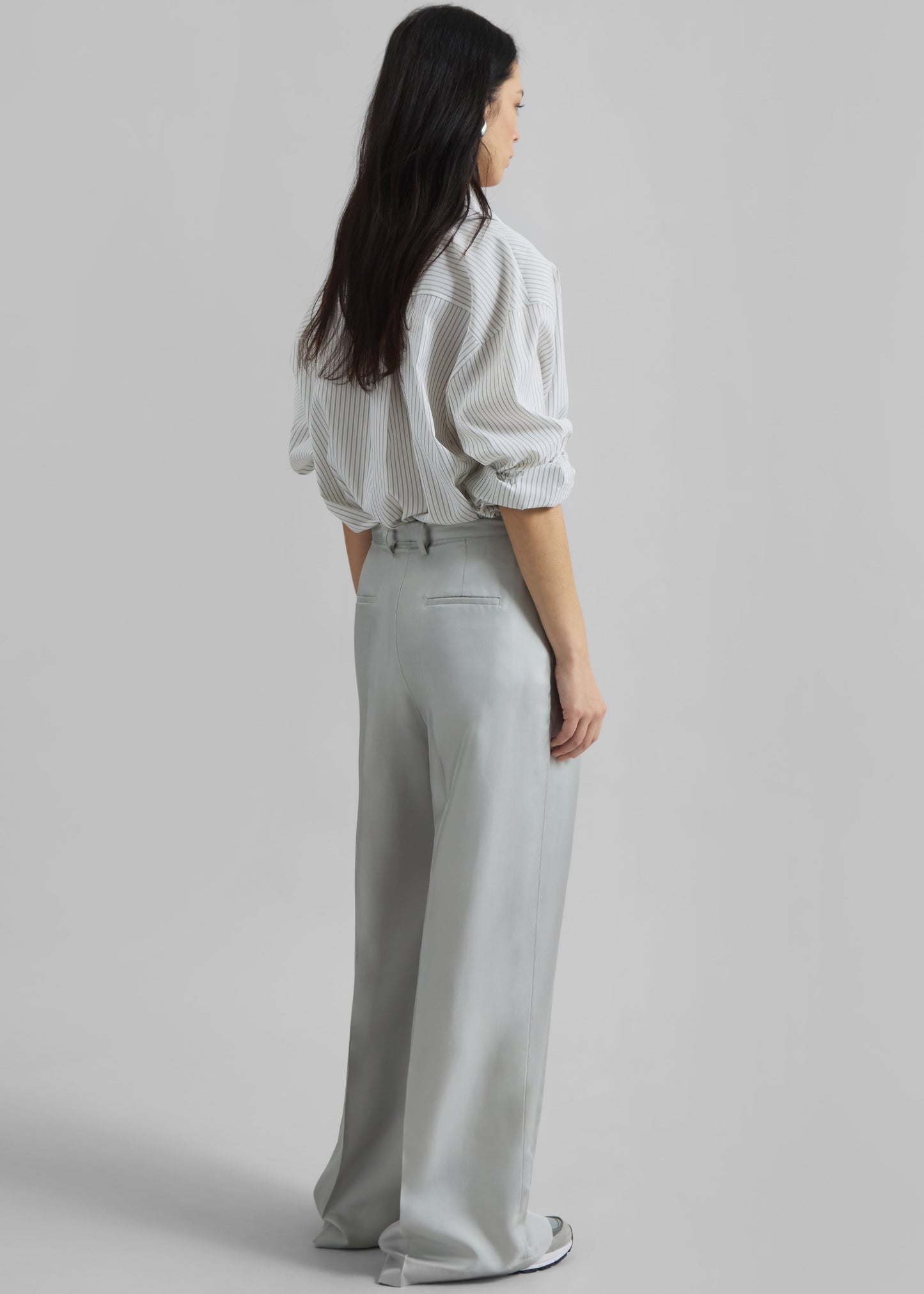Marfa Pleated Silk Trousers - Grey