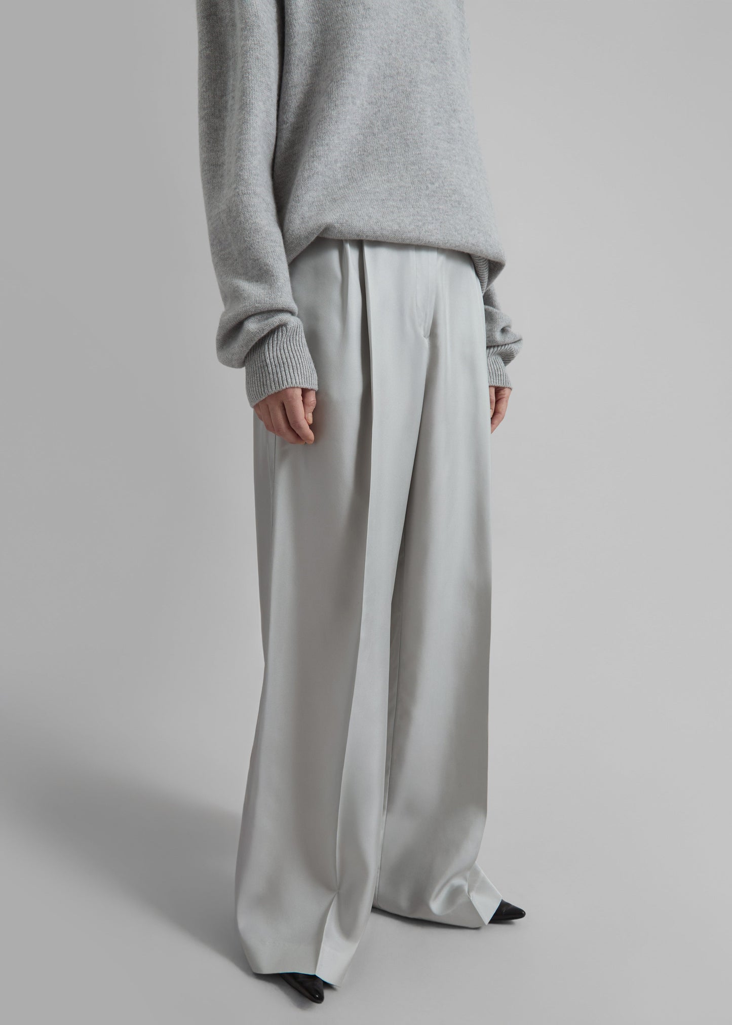 Marfa Pleated Silk Trousers - Grey