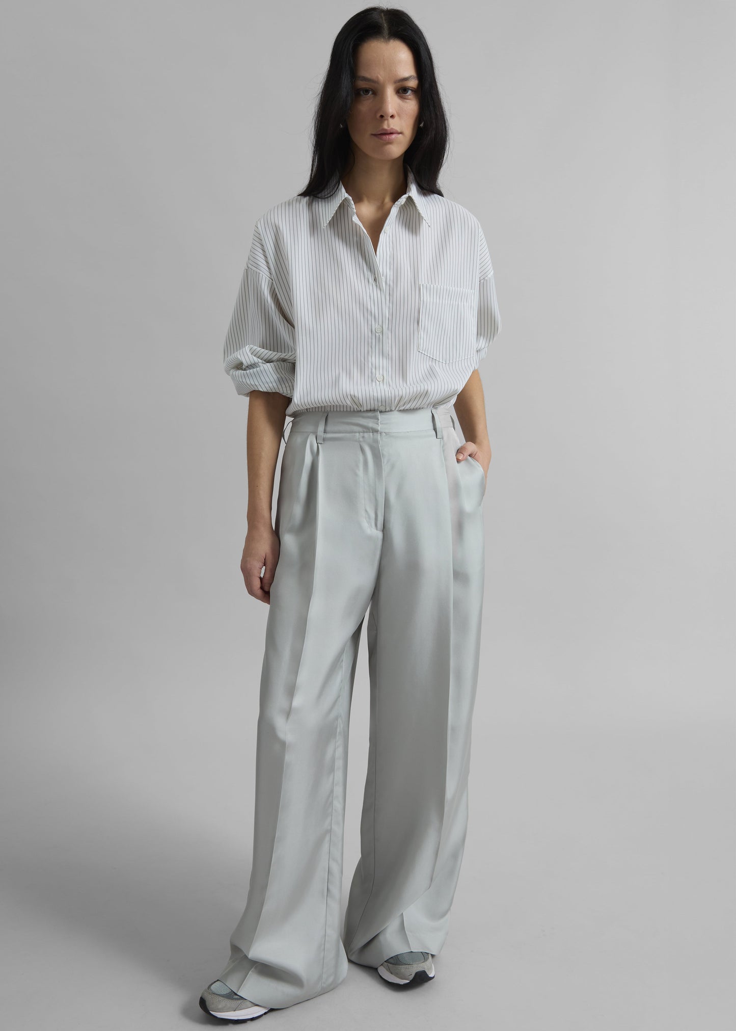 Marfa Pleated Silk Trousers - Grey