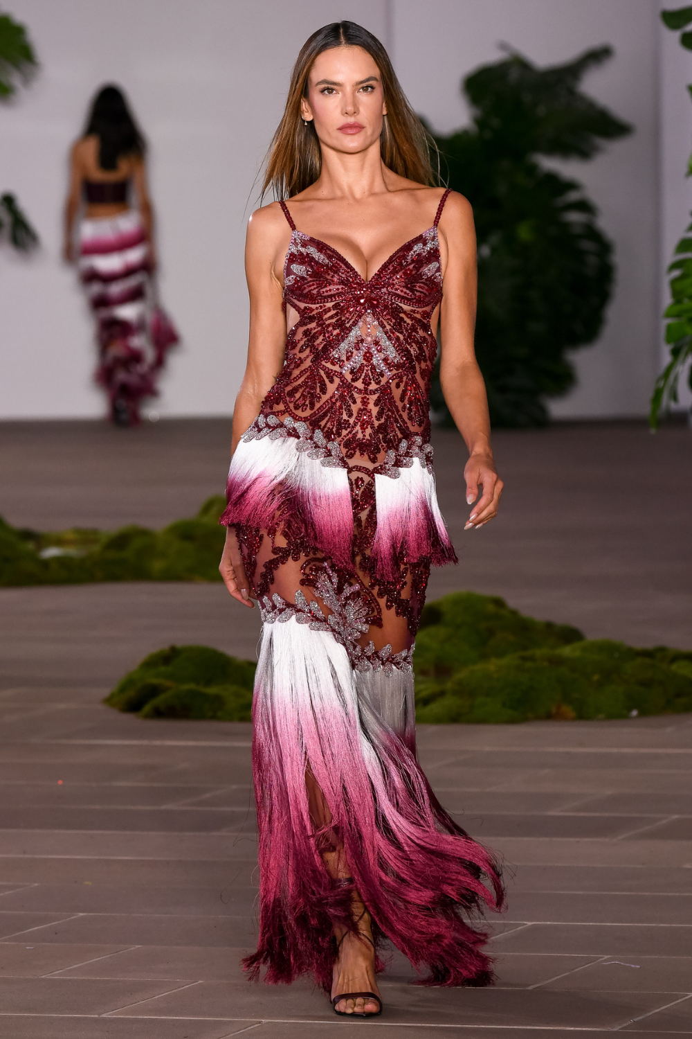 FRINGE GOWN (RUNWAY)